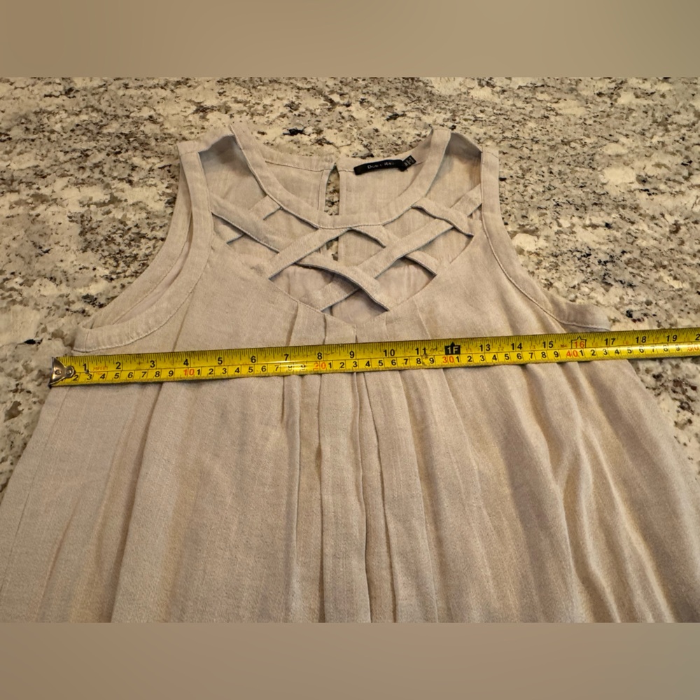 Doe & Rae‎ Gray Mini Dress - Picture 6 of 7